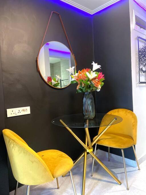 Appartement Luxury Centre- Walk To Cticc